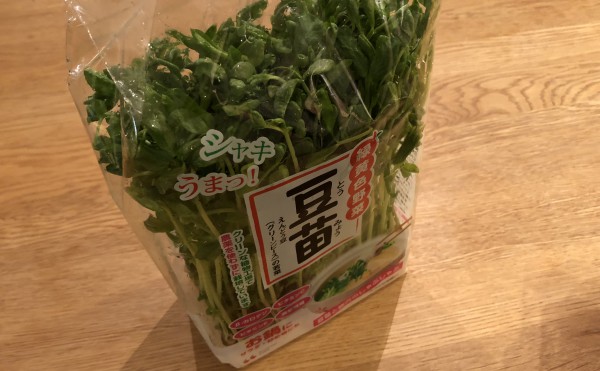 コスパ最強！2度収穫できる万能野菜、ダイイチの「豆苗」が凄いワケ。